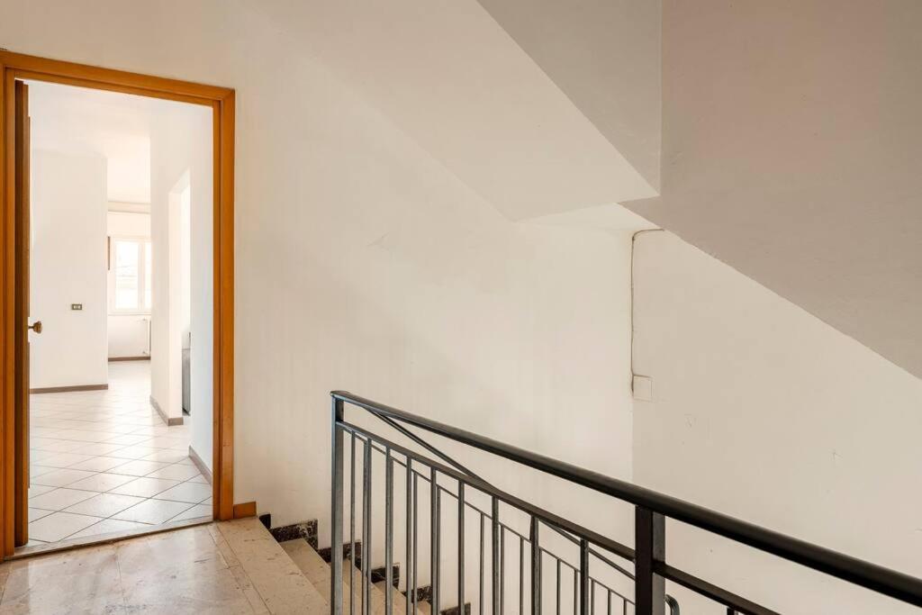 Chic Italian Escape - Casa Vacanze Lorusso Montecatini Terme Exterior photo